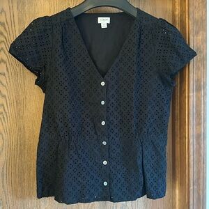 Lace top with elastic middle